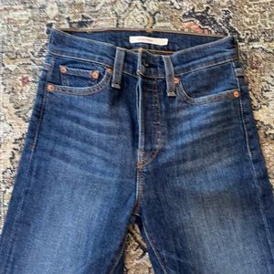 Levis Wedgie Skinny jeans sz 24